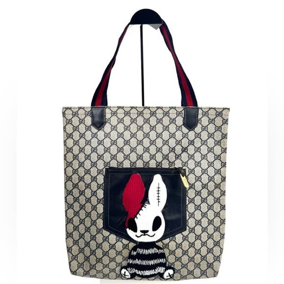 Gucci Web handled monogram tote w/ navy exterior zip pocket and customized patch - Picture 1 of 16